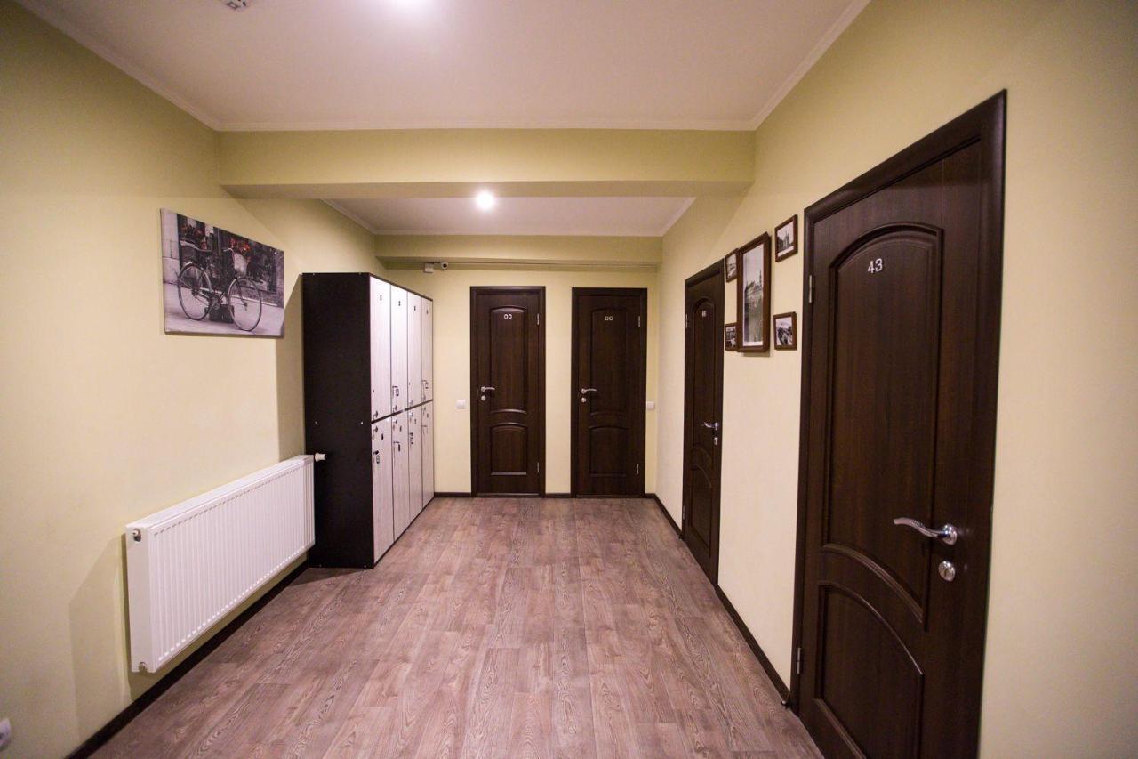 Apart Hotel Avinos Lviv Exterior photo